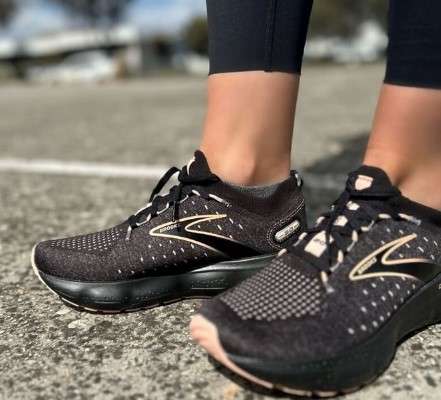 Brooks Running Shoes vs ASICS: Cushioning and Support