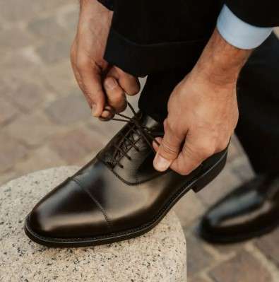 Brogue Shoes vs Oxford Shoes: Choosing the Right Pair for You