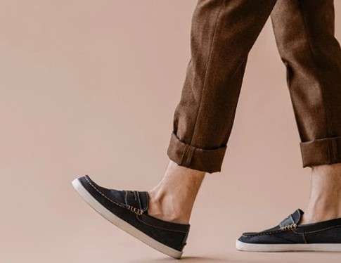Common Mistakes to Avoid when Wearing Brown Pants With Black Shoes