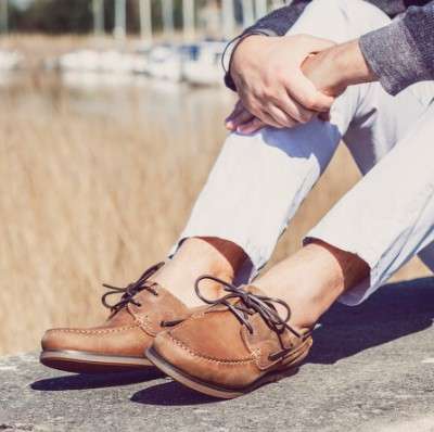 Boat Shoes vs Loafers: Style Versatility