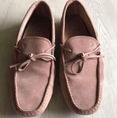 How to Clean Tod's Suede Shoes: Preparing for Cleaning