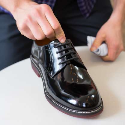 Toothpaste Trick to Remove Scuff Marks from Patent Leather Shoes